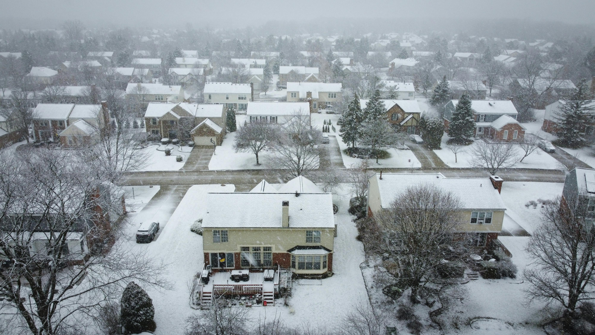 Winter Warriors: The Hidden Advantages of House Hunting in February